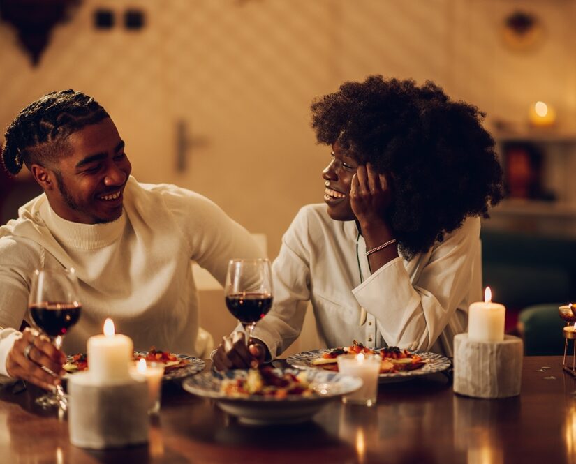 Portrait,Of,An,African,American,Couple,Having,A,Romantic,Candlelight
